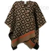 Women's Cape Designer Outerwear Coats cape ponchos em crochet fashion high-end open-cut womens scarves wool cashmere scarf autumn and winter ladies coat shawl OWE5