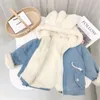 Giubbotti Giacca per ragazze Ragazzo Denim per bambini Pelliccia calda Cappotto da cowboy Orecchio di coniglio con cappuccio Capispalla in velluto Abbigliamento invernale per bambini 231124