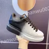 2023 Nya Top Hot Womens High Tops Shoes Luxurys Designer Sneakers Casual Comfort Pretty Designers Trainers For Daily Life Basketball Trainers