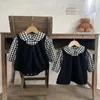 Rompers Korean Autumn Baby Girls Fake Two Piece Romper Cotton Long Sleeve Plaid Floral Infant Girl Bodysuit Toddler Dress 231124