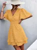 Sukienki swobodne seksowna mini sukienka V Neck dla kobiet moda w kwiatowe szczupłe sukienki Kobieta Lotus Sleeve Elegancka sukienka Summer Vestido Mjer 230425