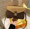 Luxury Designers Embossing flower bag Women Handbag Messenger Genuine Leather METIS Elegant Womens Shoulder Crossbody Bags A06