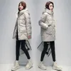 Parka da donna in piumino Parka da donna invernale in piumino di cotone Cappotto da donna lungo con cappuccio Capispalla Parka in cotone spesso imbottito da donna Soprabito 231124