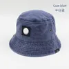 Seau de designer pour femmes Lettre pour hommes Seaux Printemps Automne Chapeau Ajusté Sports Plage Chapeaux De Pêcheur Triangle Classique Luxe Triangle Inversé Mode Casquette De Rue Noir