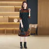 Kadın Tasarımcı Vintage Sweaters Örgü Elbise Uzun Kollu Kış O yaka Siyah Zarif Sıcak Grafik Jumper Elbiseler 2023 Bahar Sonbahar Pist Tatil Partisi Frocks
