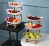 Diskplattor Snack Plate Kitchen Fruit Bowl Luxury Servering Torkt bord Servera Dessert Trays Wood Metal 3 Layer Table Seary 231124