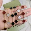 Popular bracelet designer vintage four leaf clover bracelets plated gold bracelet woman shell mother of pearl bracelets lady trendy plated silver zb002 B4