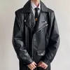 Herrjackor Hight Street Men läderjacka axelkudde lapel långärmad blixtlås Lossa streetwear manlig premium punk motorcykel