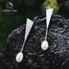 Stud Lotus Fun Boucles d'oreilles en argent sterling 925 véritable avec perles naturelles faites à la main, bijoux fins, triangle, goutte d'eau, boucles d'oreilles pendantes pour femmes 231124