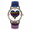 Montres-bracelets Coeur Forme Charme Treillis Coloré Cercle Dot Mode Hommes Femmes Amour Accessoires Rayures Toile Tissu Bande Sport Montre À Quartz