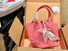 2023 Designer Tote Bag Y2K Women's Lock Casual Totes Fashion Luxury Smile Handväskor Design för kvinnor axelväskor läder shopping väska vår sommar söt handväska