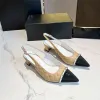 2023 Moda Scarpe eleganti Donna Pelle Tacco alto Fibbia in metallo Lettera Festa di nozze Scarpe basse casual da lavoro 02