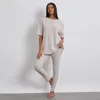 Active Sets Damen 2-teiliges geripptes Yoga-Set mit kurzen Ärmeln, Rundhalsausschnitt, lockeren T-Shirt-Oberteilen und Röhrenhosen, lässige Outdoor-Loungwear-Outfits