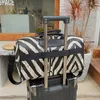 イブニングバッグKoper Besar Tas Tangan Pola Zebra Kulit Wanita Bahu Duffers Tote Untuk Perjalanan 230425