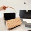 2023-Designers Bealw Bag Bag Luxury Tote Swork Message Сумки CLUTH TOPTH CAFTER BRAND Классический подлинный кожаный поперечный кузов винтаж 24 см черный