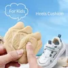 Parti di scarpe Accessori Adesivi per tacchi per bambini Cuscinetti Sneaker Solette per bambini Protezioni per piedi antiscivolo Regola la dimensione Cuscino Scarpe per la cura dei piedi Inserti 231124