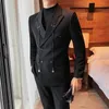 Męskie garnitury Blazers Mężczyzna Slim Fit Solidny kolor biznesowy Blazersbritish Style Mężczyźni podwójnie piersi garnitur Jacktsman Highgrade Coats S3xl 231124