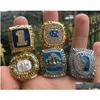 Cluster-Ringe 5 Stück 1982 1993 2005 2009 North Carolina Tar Heels Championship Ring mit Holz-Display-Box Männer Fan Geschenk Großhandel Drop Dh0Xt