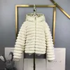 Yeni Bebek Down Ceketler Peluş Dış Katman Kızlar Erkekler Kış Kış Çocuk Tasarımcı Giysileri Boyutu 110-160 Kapüşonlu Erkekler Ceket Nov25