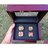 Clusterringen 4 stuks 1983 1994 1995 1997 Nebraska Cornhuskers National Championship Ring met houten displaydoos Mannen Fan Gift Groothandel Dhibc