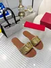 2024 Womens tofflor Sandaler Kvinnor Slides toffel Summer Sexiga Sandaler Mens Luxurys Designers Real Leather Platform Sandal Flats Fashion Old Flow Vlogo 35-42