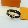 Bracelet de luxe en cuir de vache floral avec lettres d'animaux, vêtements de mode unisexes, bracelet accessoire de poignet portable