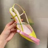 Sandaler godisfärgad satin högklackade skor 2023 sommar mode lågklackad spetsig bowknot slingback för kvinnor