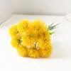 Dekorative Blumen 5pcs Kunststoff Löwenzahn für Wohnkultur Zubehör Hochzeit Braut gefälschte Blumen Haushaltsprodukte künstliche Pflanzen