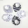 Bibbs Burp -dukar baby bandana haklappar set nyfödda matning drool haklappar 100% ekologisk bomullstriangel halsduk saliv handduk spädbarn djur babadore bebel231125