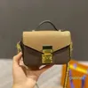 Kvinnor Luxury Micro Chain Shoulder Bags Designer Mini Messenger Bag Clasp Crossbody Flap präglad läder pochette handväska plånbok