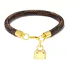 Design de luxo de alta qualidade Gold Mini Bag Charm Charm Leather Bracelet para presente