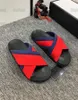 Designerskie pantofle internetowe w kratkę Gumowa klapka dla mężczyzn damskie Wmns Web Stripe Slide Sandal Inspired G Designers Slides Pool Summer Sandals