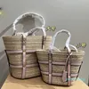 Raffi halkkorg väska kvinnor stora kapacitet shopping väskor palm blad kohud vävning totes ihåliga ut axelväska mode strandväska hårdvara bokstäver handväskor 2 storlekar
