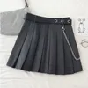 Rokken zwart geplooide rok met kettinggelige punk rock girl cheerleading riem mini rok alt vrouwen e-girl outfit 230425