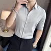 Camisas casuais masculinas 2023 verão gelo seda negócios escritório camisa vestido com frente escondida e manga média slim smoking para homens
