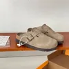 Medias zapatillas baotou de cuero con pedal OP18 para mujer en el exterior para usar zapatos planos esmerilados nuevos de primavera de 2023