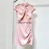 Sukienki zwykłe Elegancka impreza dla kobiet 2023 Plisowana szczupła sukienka Koreańska moda Crystal Dekoracja