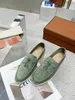 Designer Walk Charms Scarpe casual impreziosite LoroPiana Mocassini in pelle scamosciata da uomo Coppia scarpe in vera pelle piatte per uomo Scarpe da ginnastica piatte