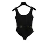 Grundläggande avslappnade klänningar Designer Brand V Home Spring/Summer 2022 Nytt porträttband Waisand One Piece Swimsuit Sling Tights WRQQ