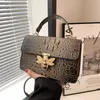 New Style Crocodile Pattern Handbag Single Shoulder Bag Gradient Little Bee Messenger Crossbody Bags Light Luxury Handheld Womens Bag