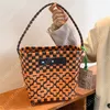 10 стилей Женские дизайнерские дизайнерские тотационные сумки рынок роскошной дизайнер ковша сумочка повседневная сумка для плеча.