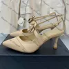 Damen-Slingback-Kleiderschuhe, Designer-Lammfell-Stiletto-Sandalen mit Katzenabsatz, 7 cm, mit Kamelienblüten-Slides, verstellbare Knöchelschnalle, Freizeitschuh, Freizeitschuh für den Außenbereich