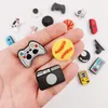 Charms sportschoen voor klompen pins pins boys girls game controller basketbal voetbal softbal honkbal decoraties accessoires mannen vrouwen g ot2kq