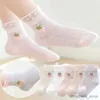 Chaussettes pour enfants Chaussettes pour enfants 5 paires/lot printemps été coton filles chaussettes motif de fleurs mignon pour enfants bébé petite fille vêtements accessoires R231204