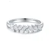 Anpassade stilar Bröllopsengagemangsjubileum Gold Lab Crown Diamond Woman's Ring