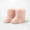 Botas de invierno para mujer, botas de nieve peludas y esponjosas, forro de felpa suave plano, bota de plumas de media pantorrilla, zapatos cálidos y peludos a la moda para mujer