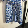 23ss damesjurk dames designerkleding Blauw en wit porselein bedrukte riem verscholen taille genageld kraal revers rits korte mouwen jurk dameskleding a1