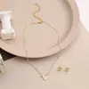 ビーズのネックレス17kmファッションゴールドカラーネックレスEarstuds White Butterfly Pendant for Women Girl