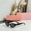 Luxury Womens Cat Eye Sunglasses Designer High Quality Anti UV400 Sunglasses Fashion Pilot Glasses Multi color Optional Strap Cover SMU 09YS