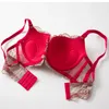 Бюстгальтеры устанавливают Cinvik Sexy Women Bras Set Bras Bras Thong Hollow Out Underbear Pacty Set Whord Women Set Setting Brishs Lingerie 230426